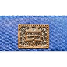Carica l&#39;immagine nel visualizzatore di Gallery, PORTATABACCO &quot;JEANS&quot; – Cartine Lunghe-Original Kavatza-Veganja Shop
